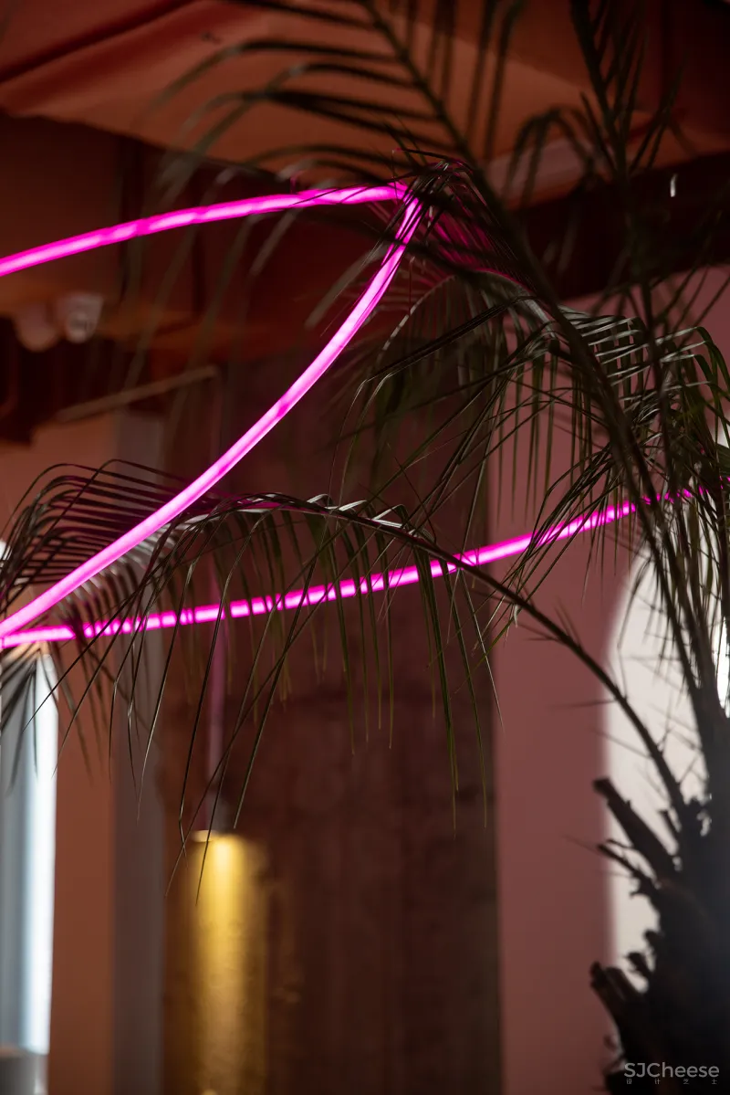 【新作】LIP 餐吧