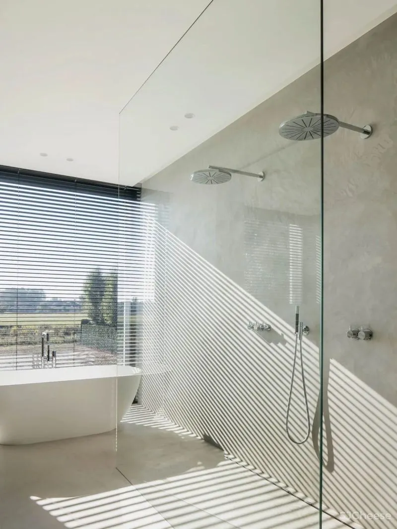 【Pieter Vanrenterghem】微妙的层次与精巧的内饰