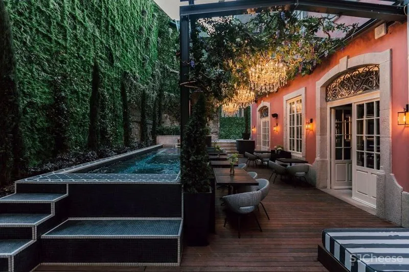 致敬葡萄牙的文学与丰富的复杂性,Torel Palace Hotel