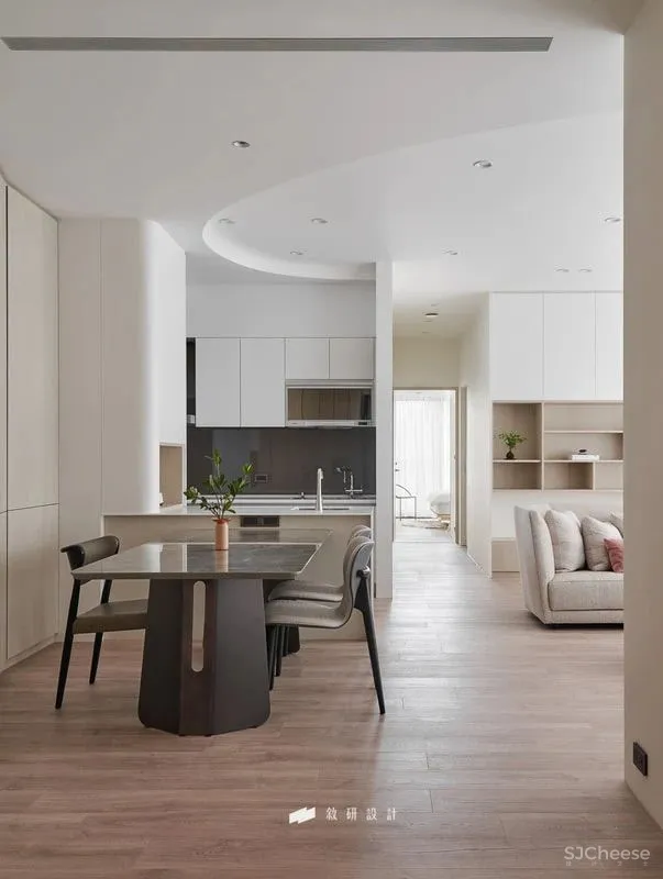 165㎡原木复式,温暖质感