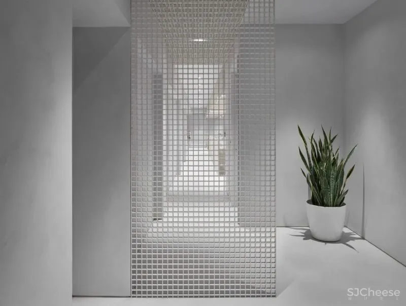 Pharmacy 一场沉浸式艺术零售之旅