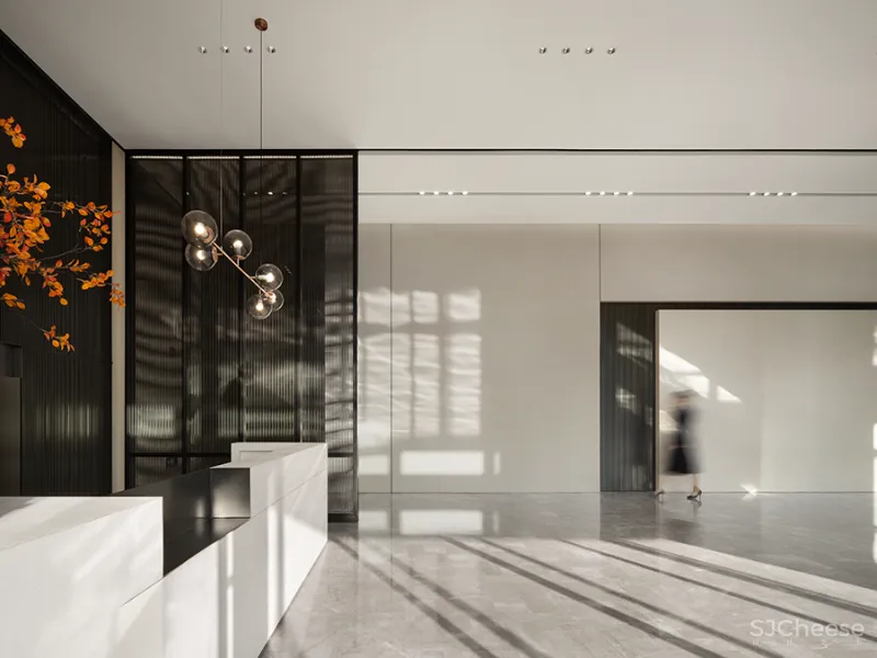 纯白主义的极简演绎 DIA • 丹健新作