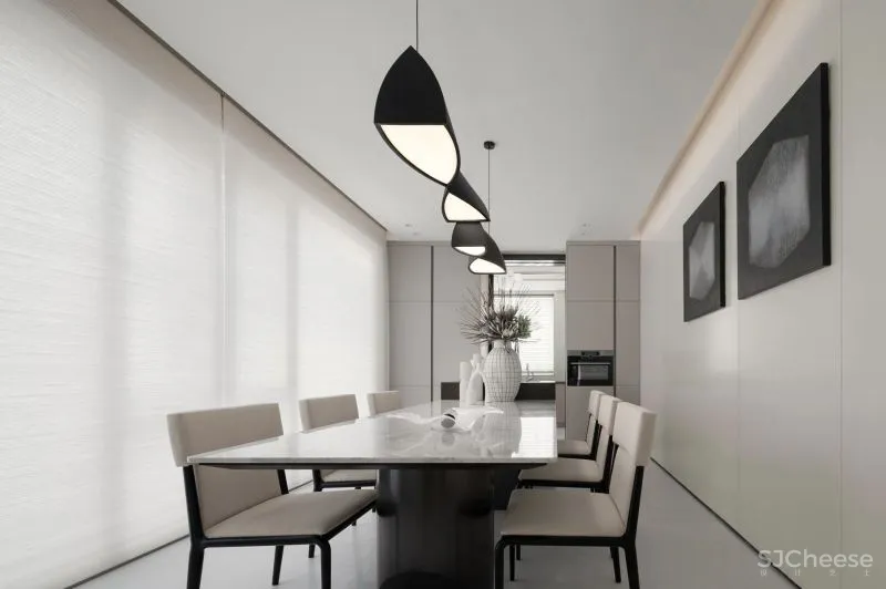 光魅 唐忠汉新作