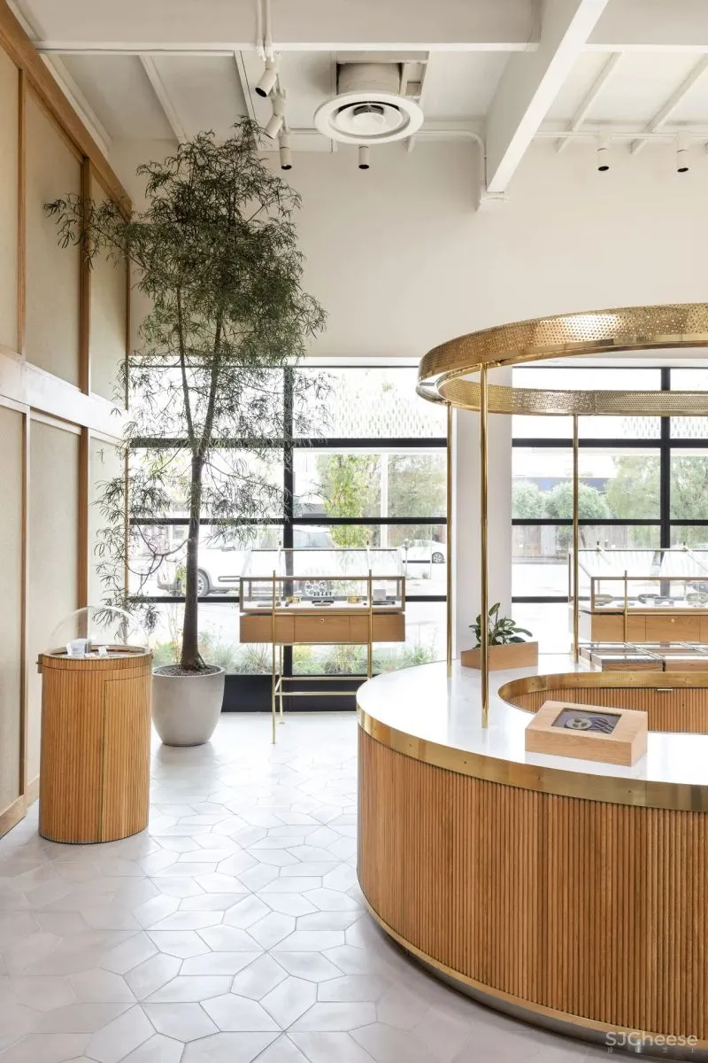 Pharmacy 一场沉浸式艺术零售之旅