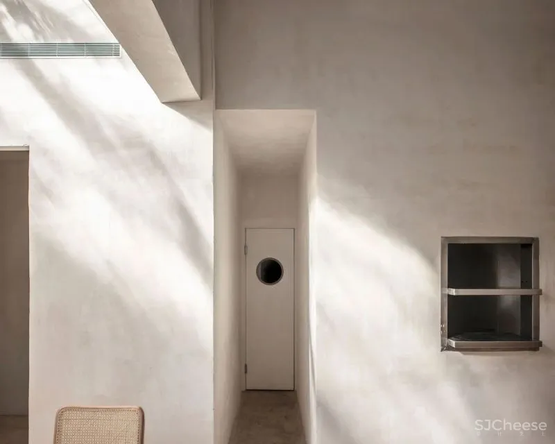 极简主义的OPA餐厅,手工制作的室内素食美食