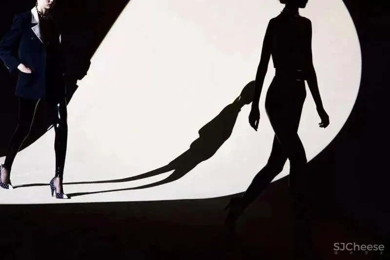 动静结合 规则弧形,交错出先锋时尚感 元禾大千