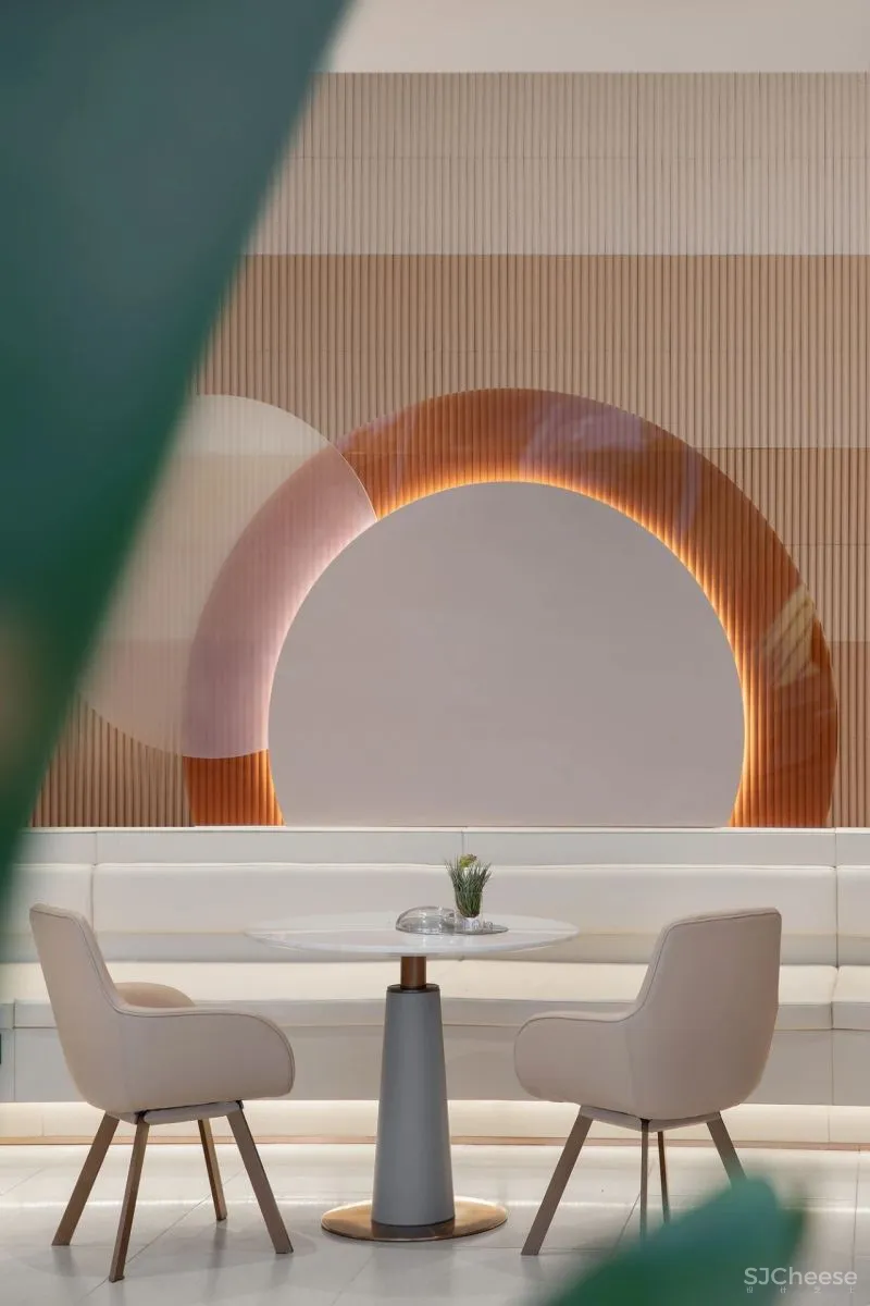 万科售楼处变身开黑、吸猫、撸妆馆,乐尚设计把潮玩体验做出新花样