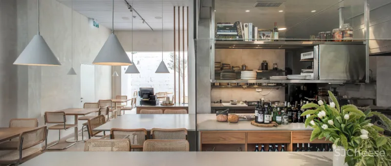 极简主义的OPA餐厅,手工制作的室内素食美食