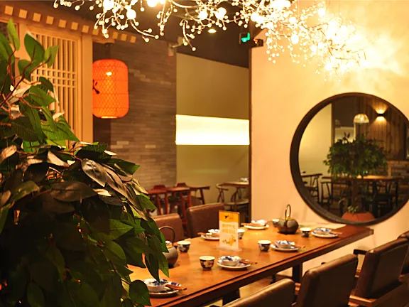 西宁中秋餐厅设计