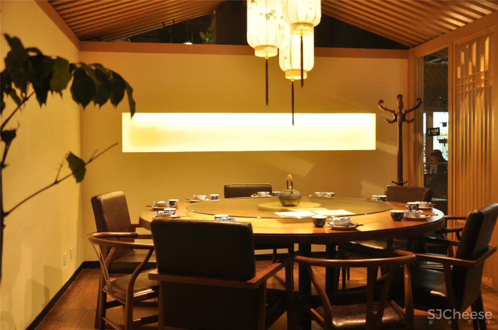 西宁中秋餐厅设计