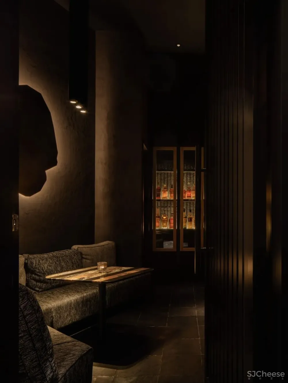 hcreates新作|上海街头惊现伦敦最佳威士忌酒吧Black Rock