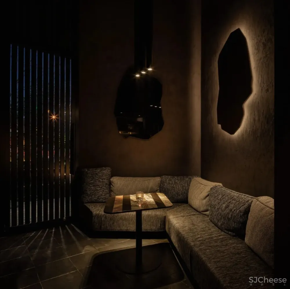 hcreates新作|上海街头惊现伦敦最佳威士忌酒吧Black Rock