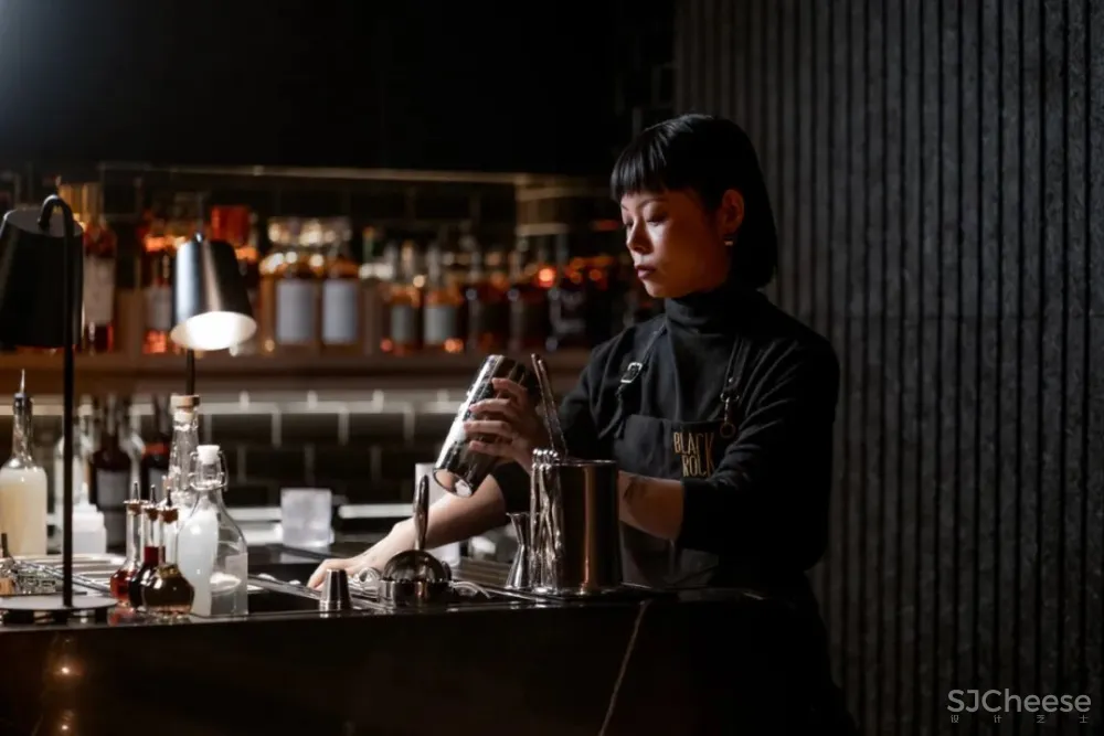 hcreates新作|上海街头惊现伦敦最佳威士忌酒吧Black Rock