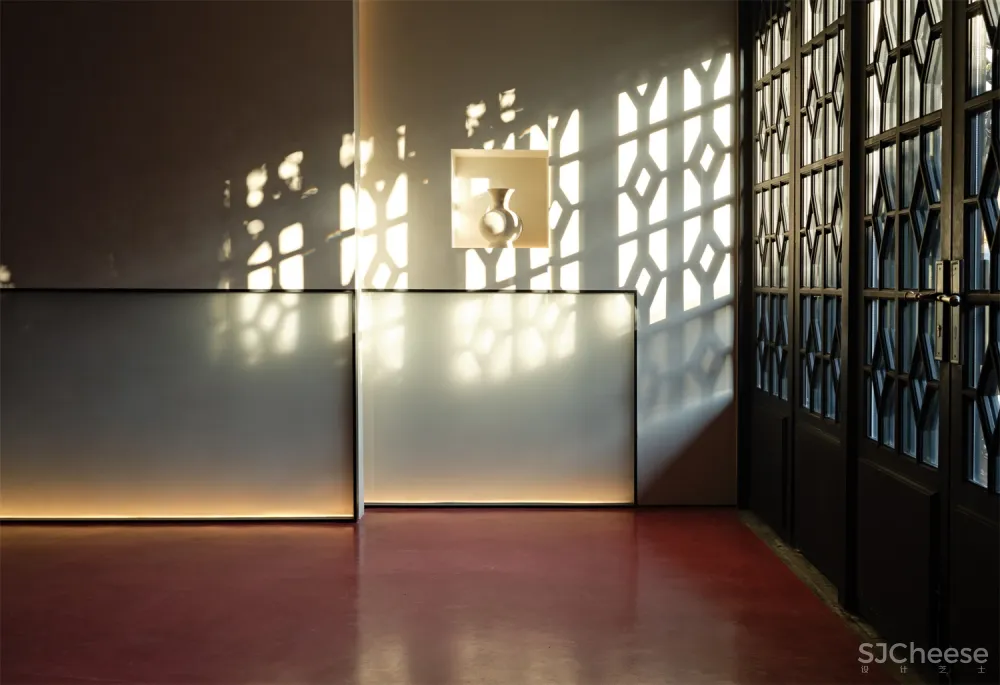 历史建筑中的火锅“博物馆”——八荒设计杭州GUD火锅餐厅旗舰店