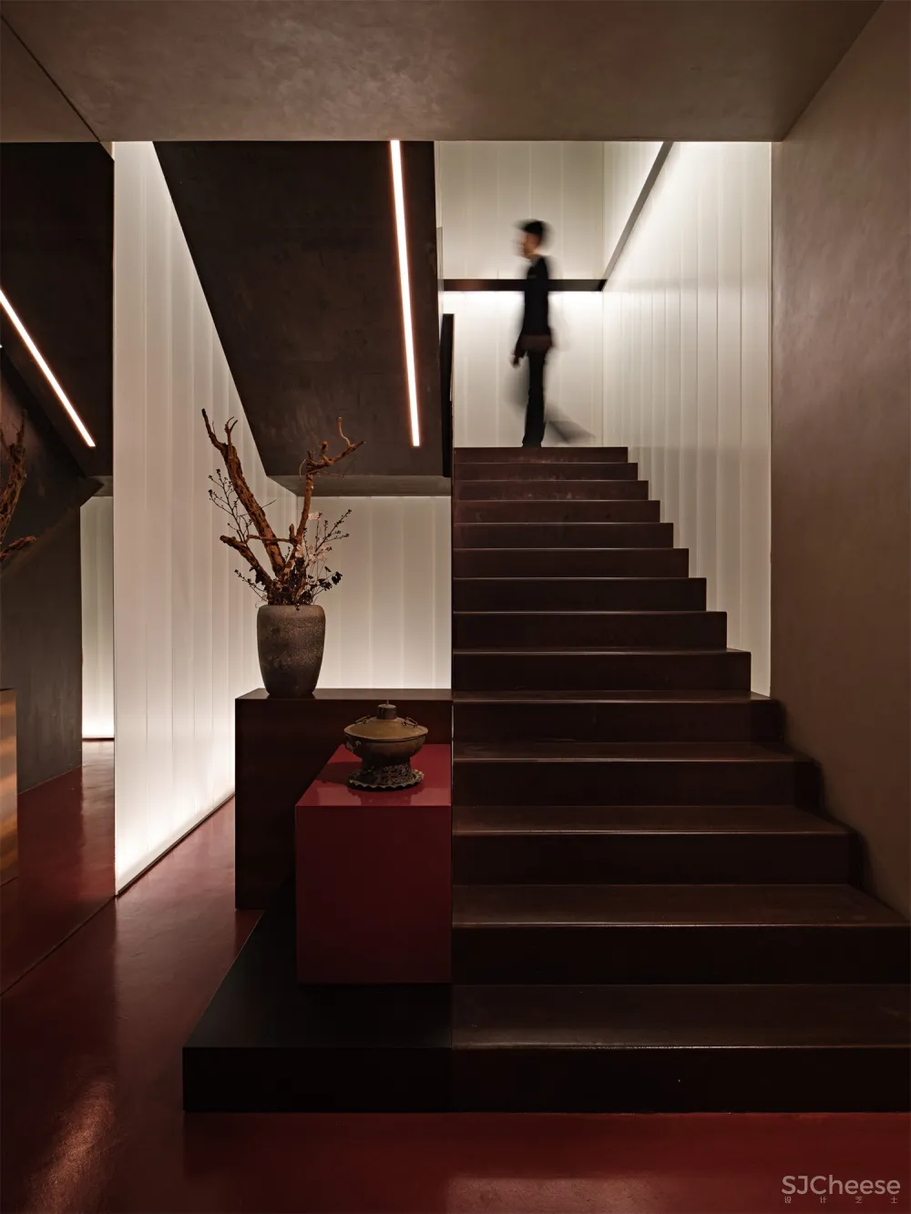 历史建筑中的火锅“博物馆”——八荒设计杭州GUD火锅餐厅旗舰店