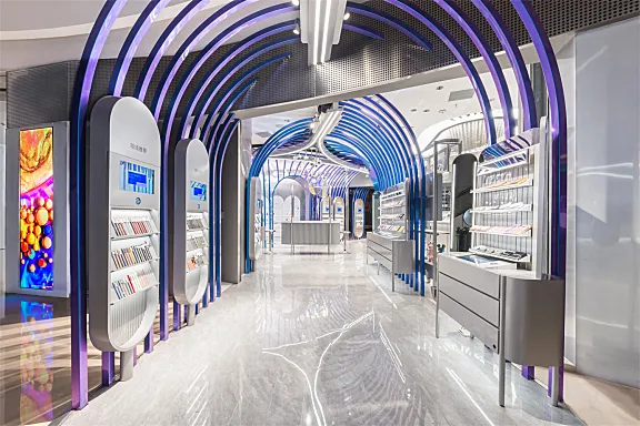 Storeage 为 B+Tube油罐打造成功美妆集合店续集