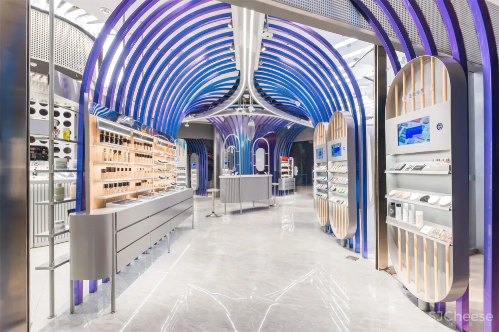 Storeage 为 B+Tube油罐打造成功美妆集合店续集