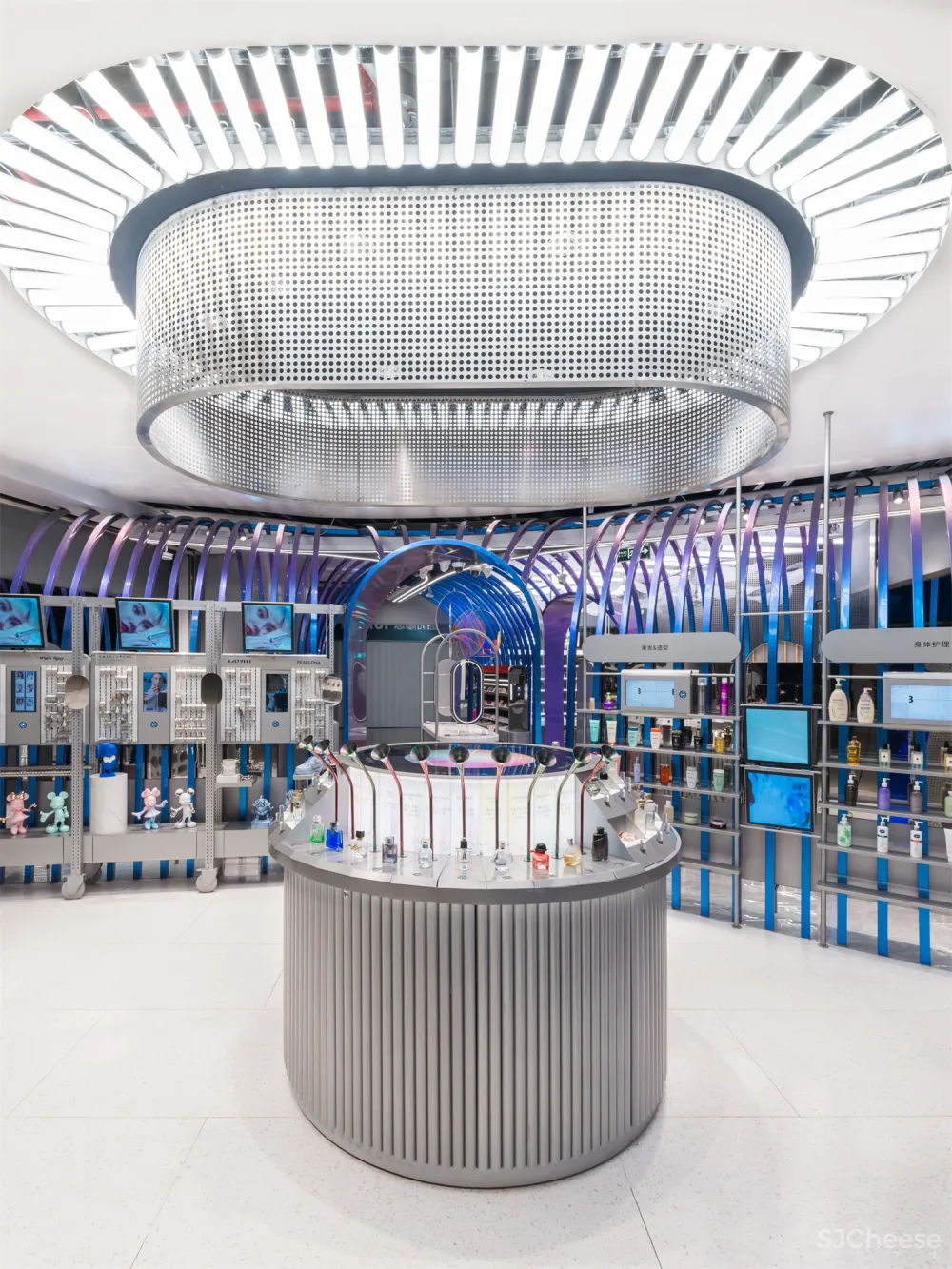 Storeage 为 B+Tube油罐打造成功美妆集合店续集