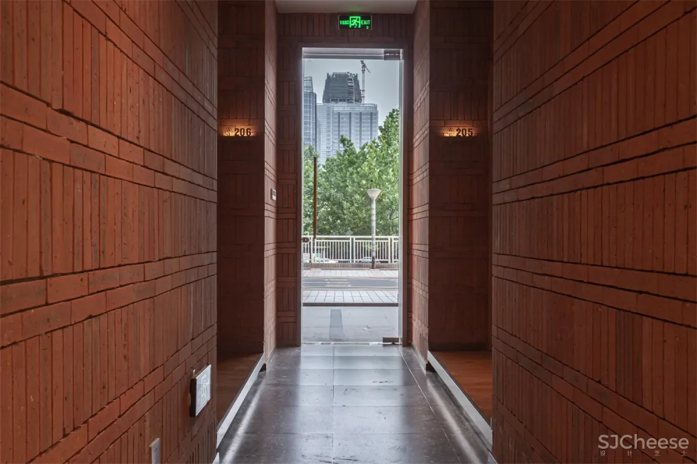 兰纳泰式丨泰式古法按摩·精油SPA