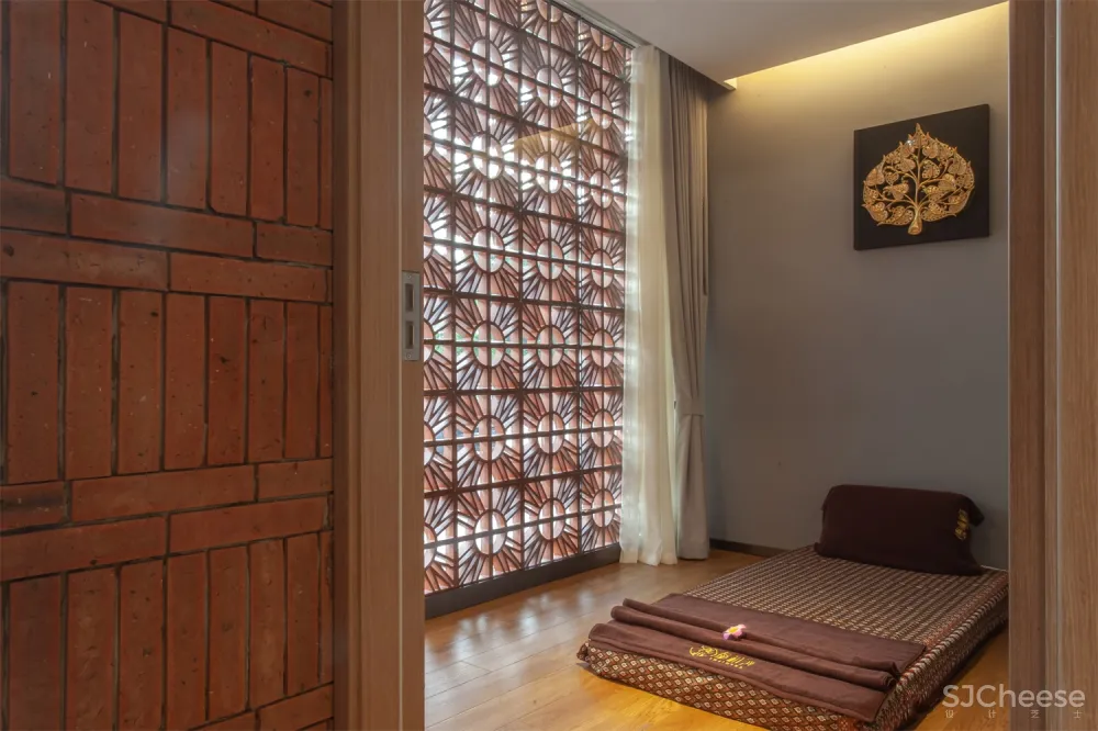 兰纳泰式丨泰式古法按摩·精油SPA