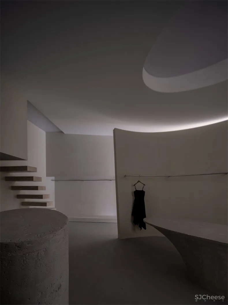 14.jpg LICO力高设计 | 理想生活之衣门子体验店