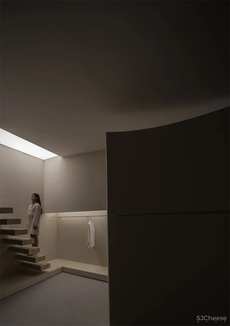 18.jpg LICO力高设计 | 理想生活之衣门子体验店