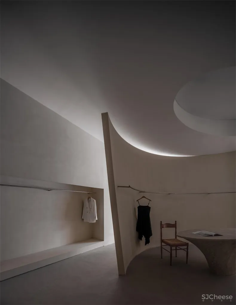 21.jpg LICO力高设计 | 理想生活之衣门子体验店