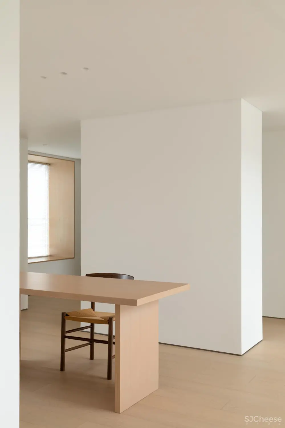 极简风味 · 顶层复式公寓