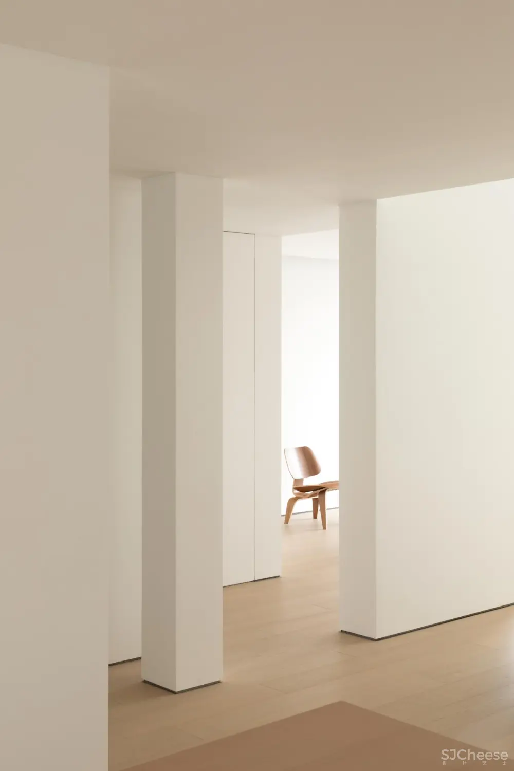 极简风味 · 顶层复式公寓