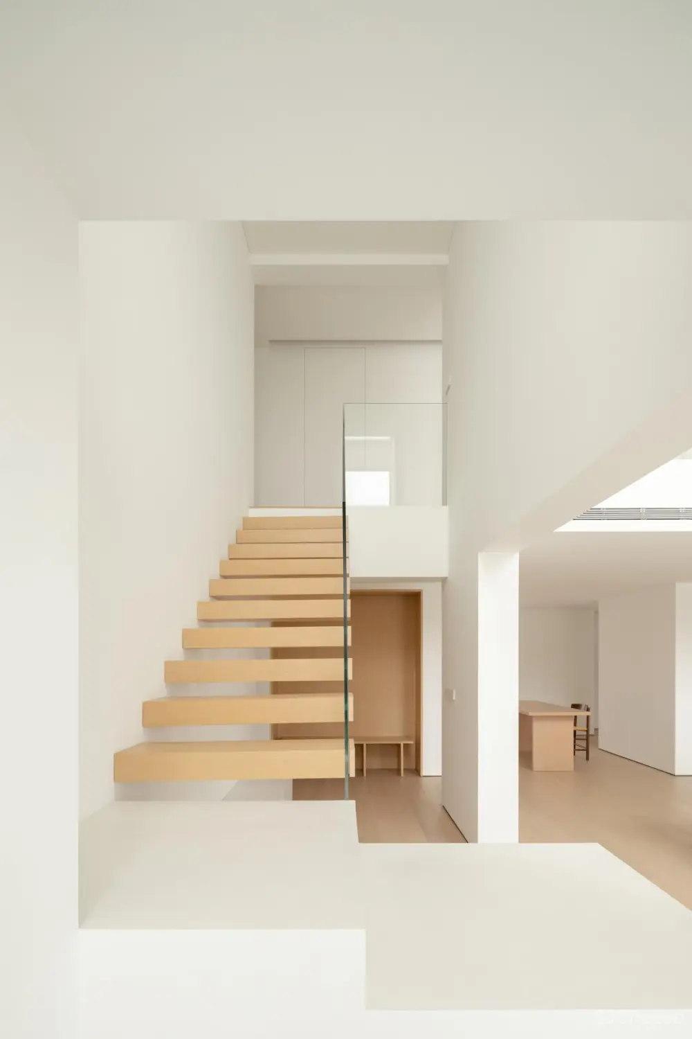 极简风味 · 顶层复式公寓