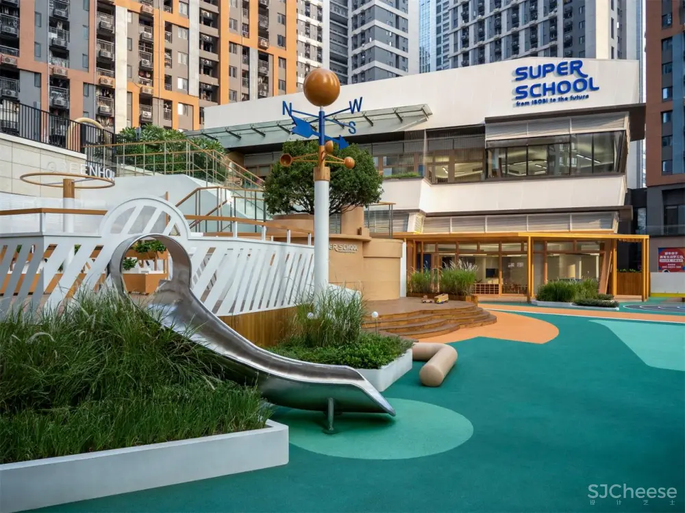 水泥都市中倡导户外教学的幼儿园, VMDPE圆道设计