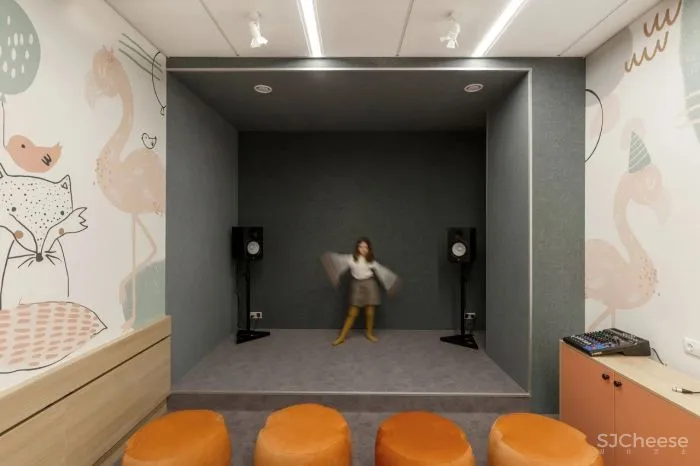 儿童中心你好，宝贝！