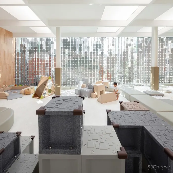 Playville 日间托儿所，打造儿童玩乐的理想地 / NITAPROW