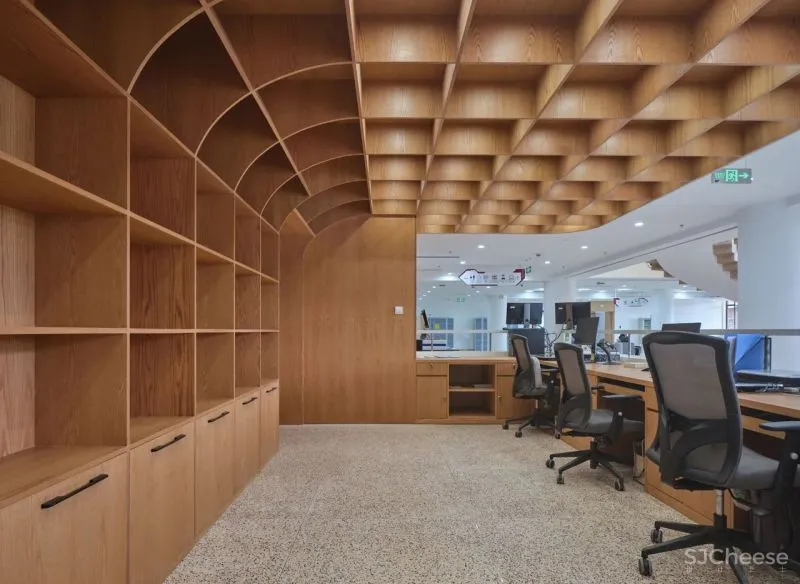 奥默默工作室 从空间生产到空间生长：交大包玉刚图书馆空间改造