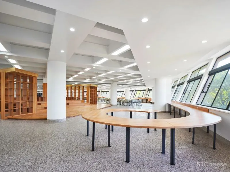 奥默默工作室 从空间生产到空间生长：交大包玉刚图书馆空间改造