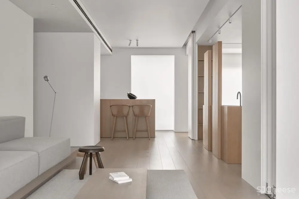 位于上海的极简住宅丨黑森林住宅 by Kanstantsin Remez, MANN Architects