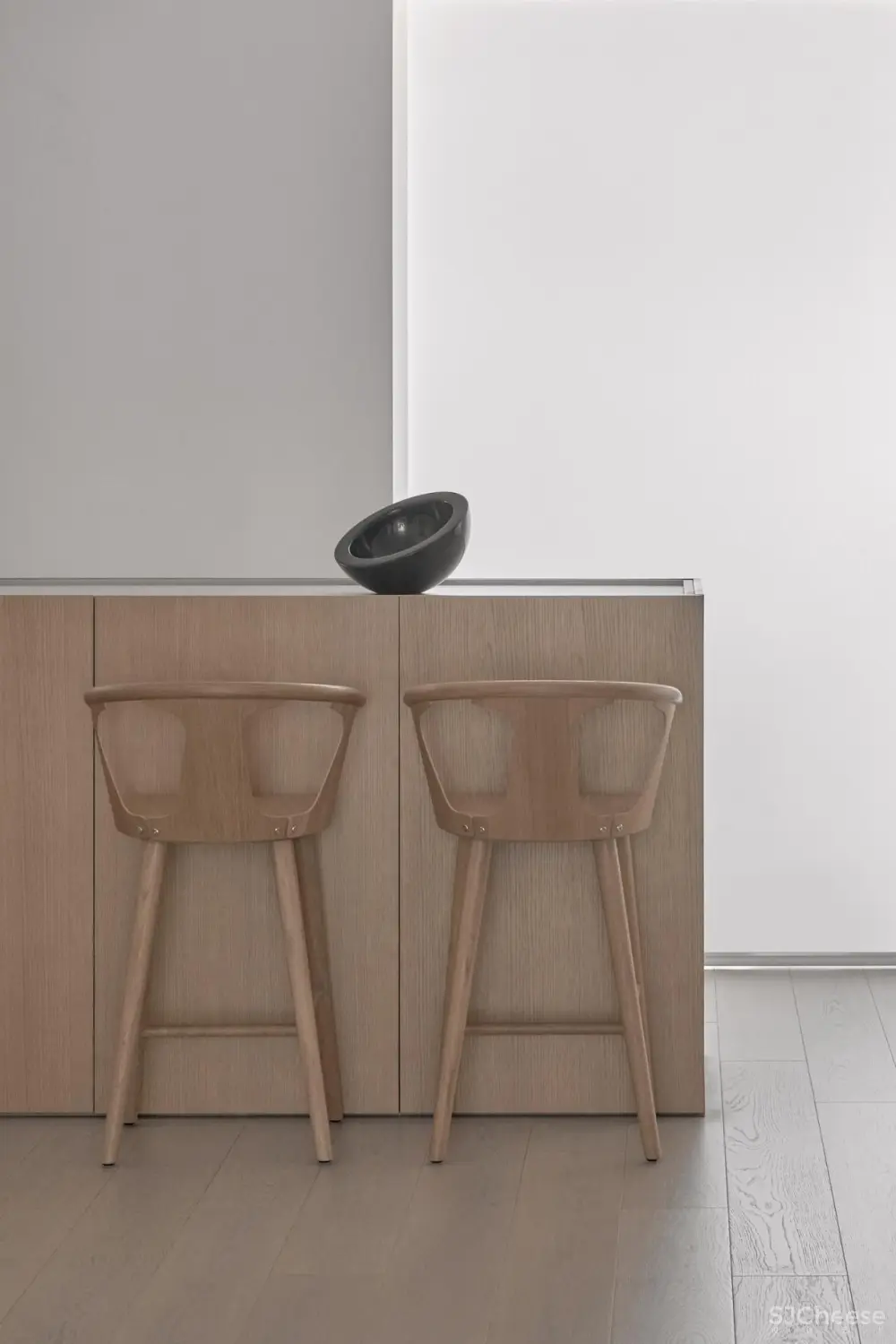 位于上海的极简住宅丨黑森林住宅 by Kanstantsin Remez, MANN Architects