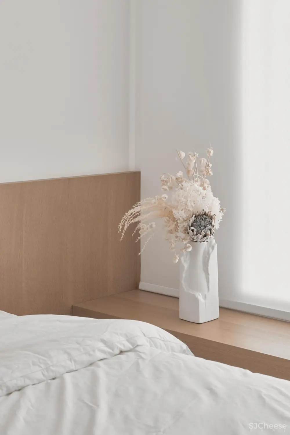 位于上海的极简住宅丨黑森林住宅 by Kanstantsin Remez, MANN Architects