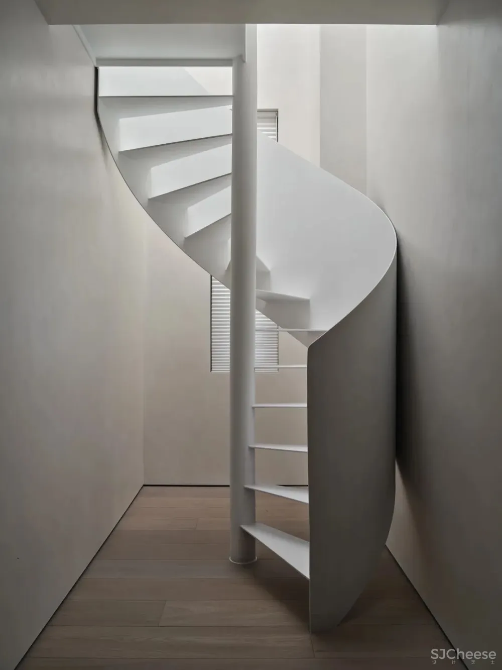 梧桐树下的420平米复式公寓 - 八荒设计