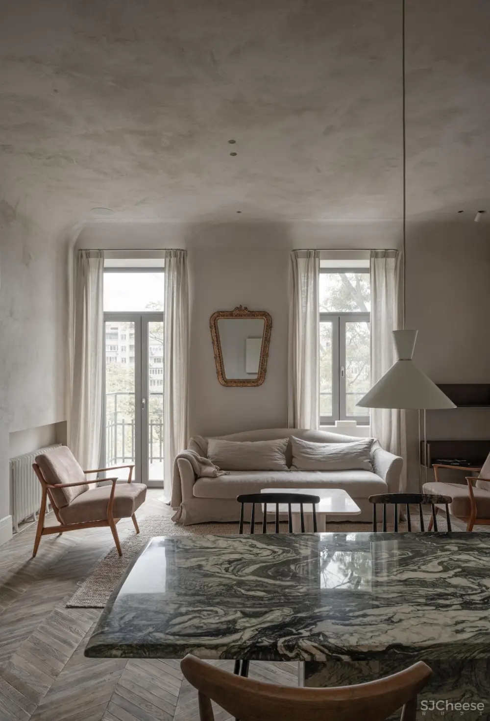 乌克兰基辅的极简主义住宅改造,Rina Lovko与Daryna Shpuryk联合设计