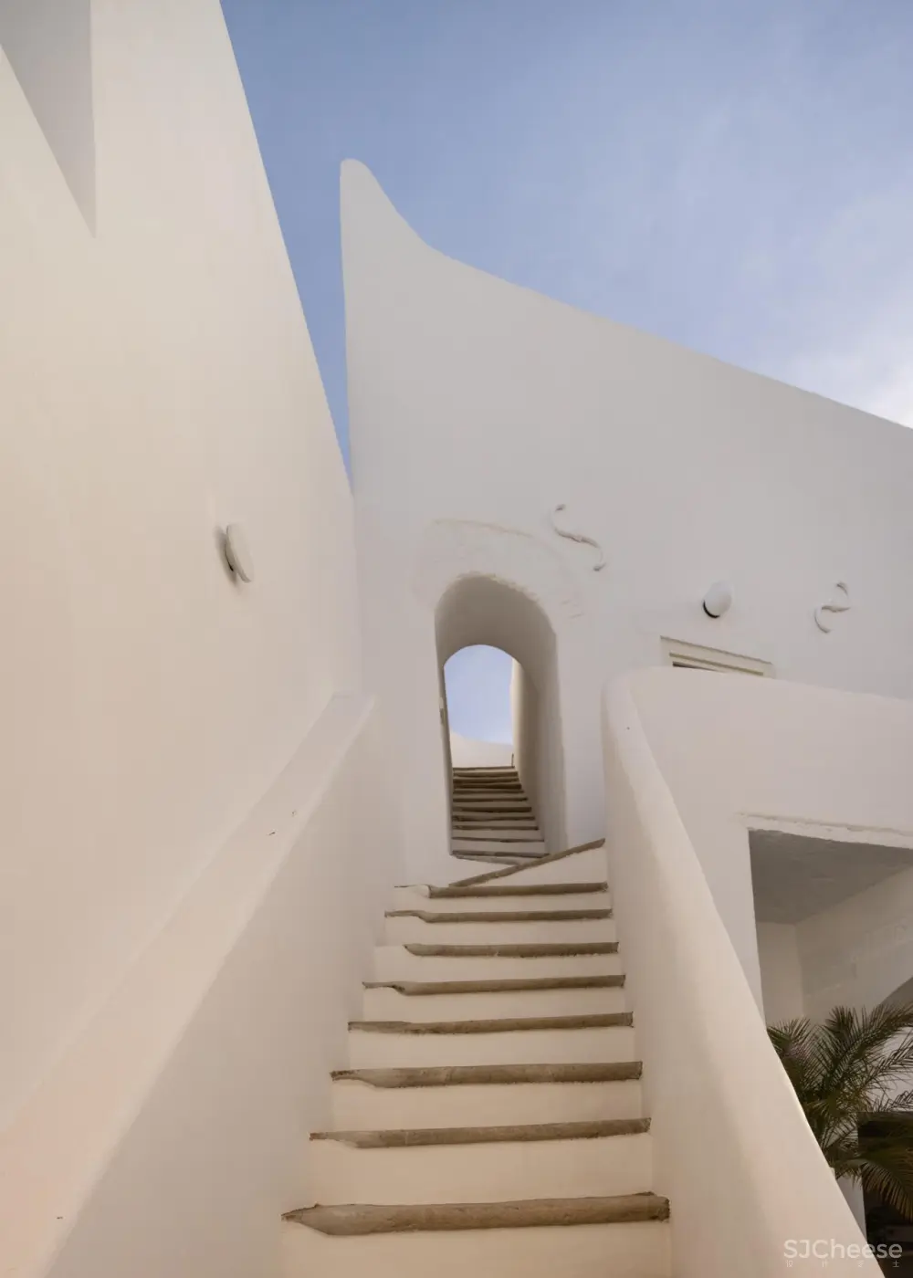 葡萄牙卡萨夸特罗度假屋,由比利时酒店品牌theaddress设计。