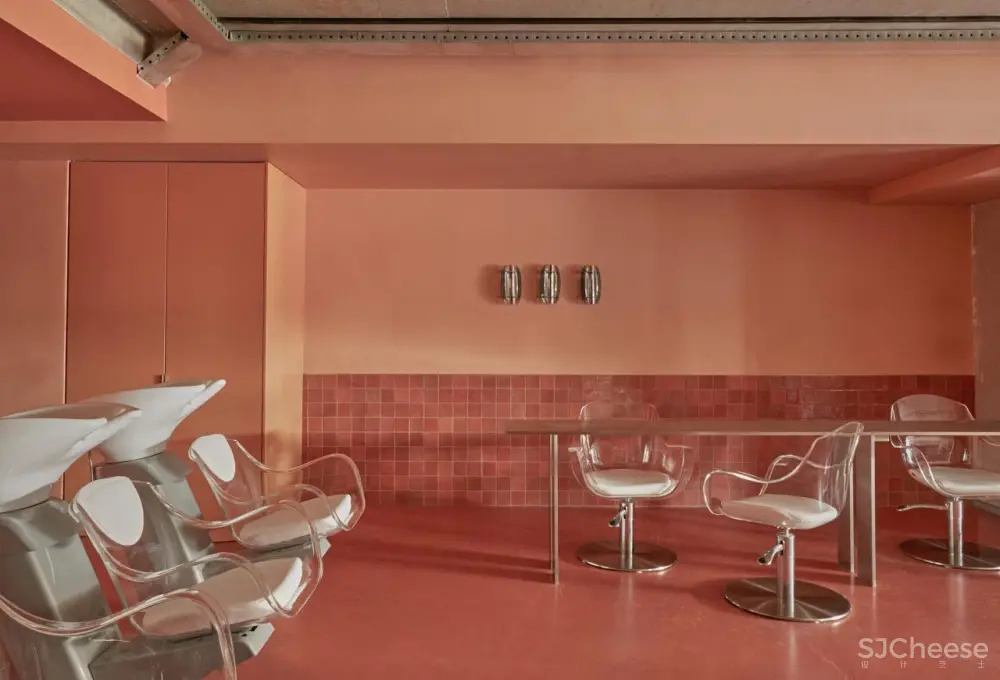 粉色与扭曲:COV 悉尼顶级美发沙龙(莫斯曼) by coffeyhallett.