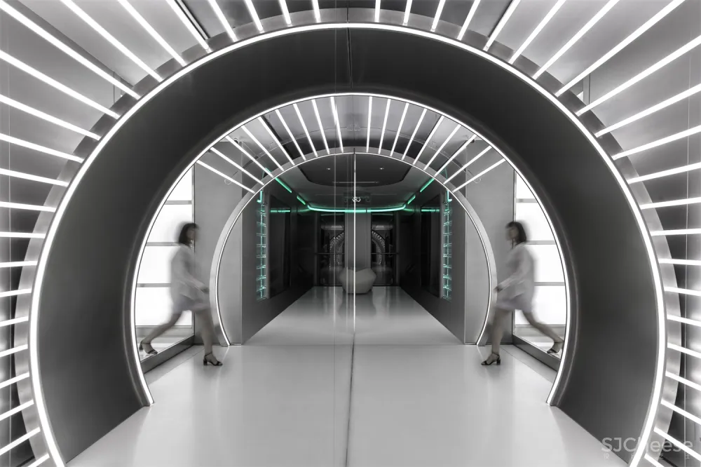 INGROUP x ZEEKR 创意碰撞,未来连接——上海外滩SOHO极氪中心设计