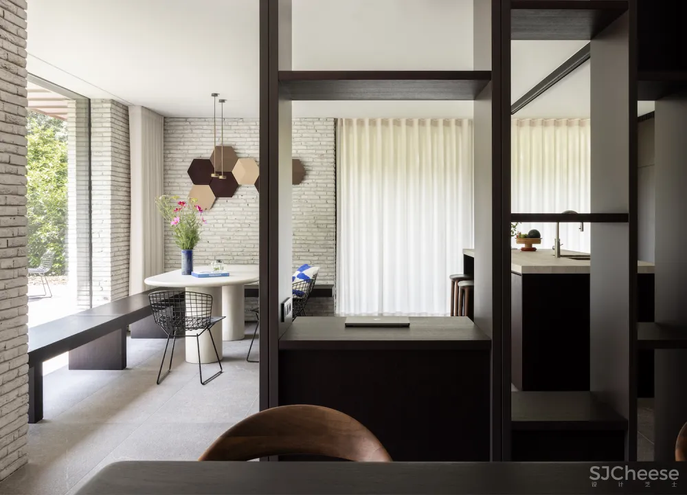 居家旅游| DF别墅 / JUMA Architects