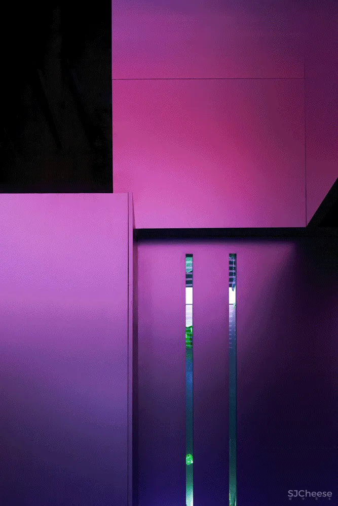 赤橙设计|熊猫电竞-虚拟现实,时空交叠