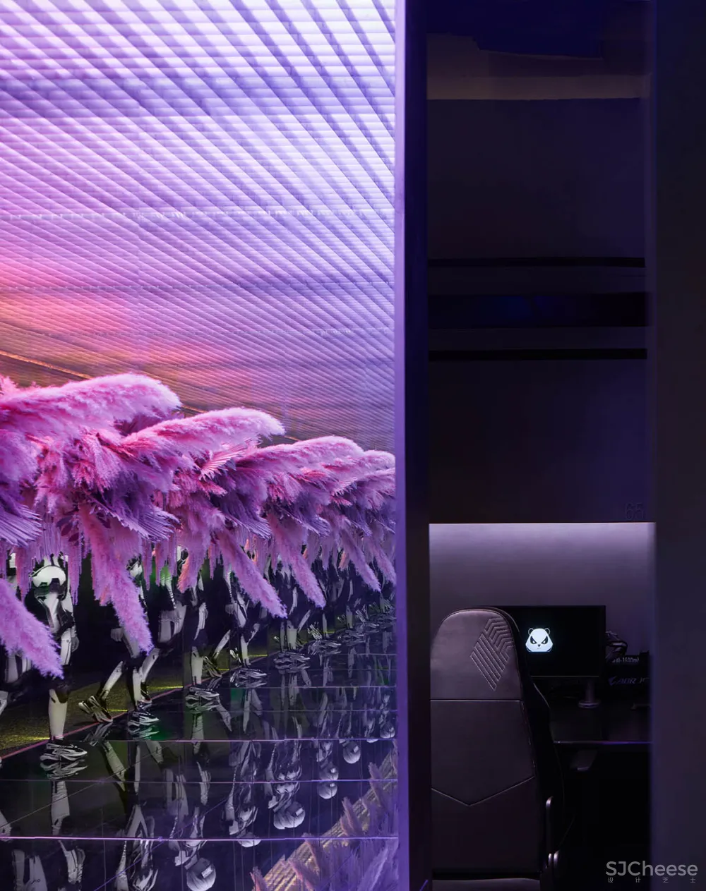 赤橙设计|熊猫电竞-虚拟现实,时空交叠