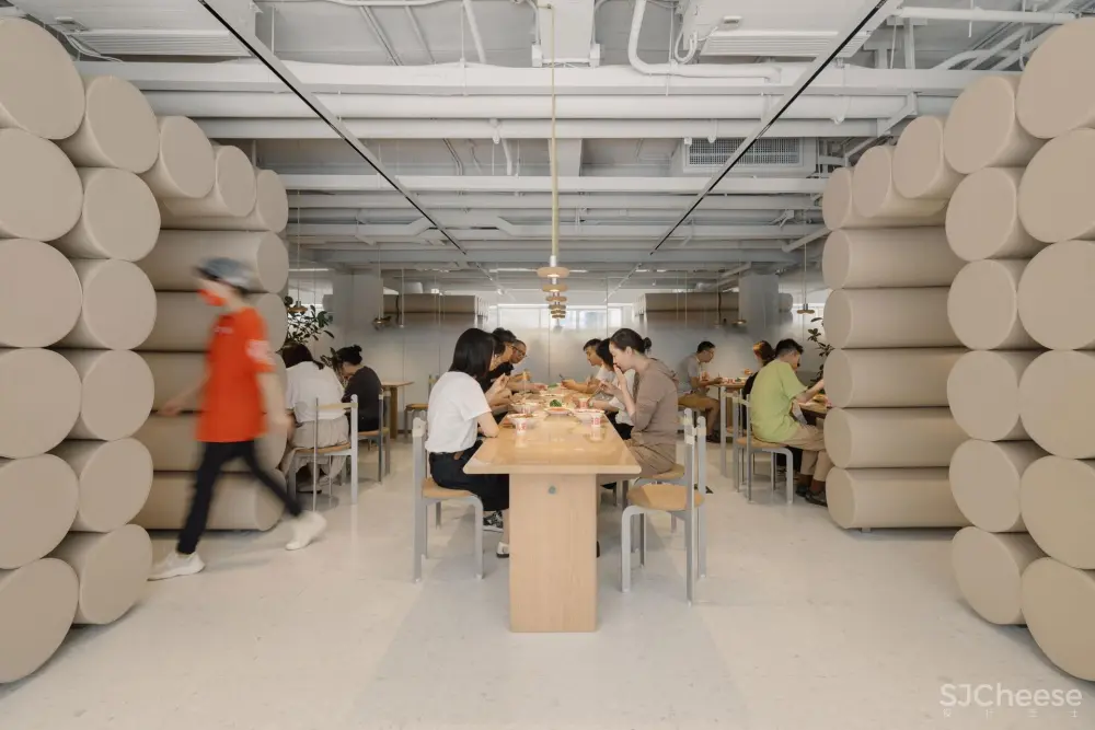 胖妹面庄,波普艺术的灵感触动极简主义面馆