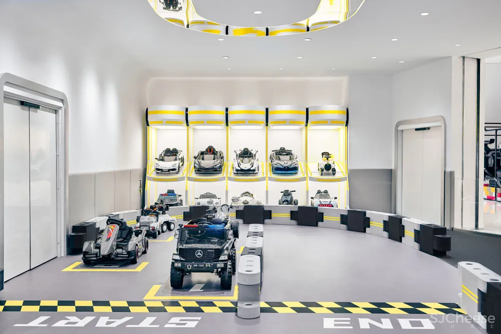 INGROUP|SPACEZOOM贝纵家庭体验中心「朱莉·原力星球」主题馆