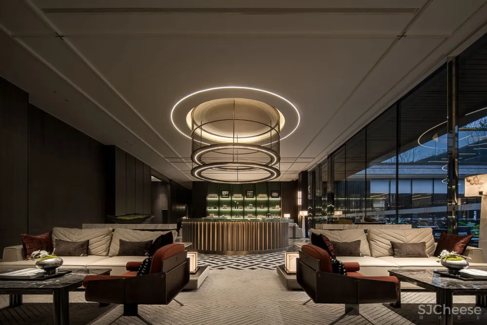 越秀X锐度 | 越秀·湖与白营销中心：湖居生活的留白