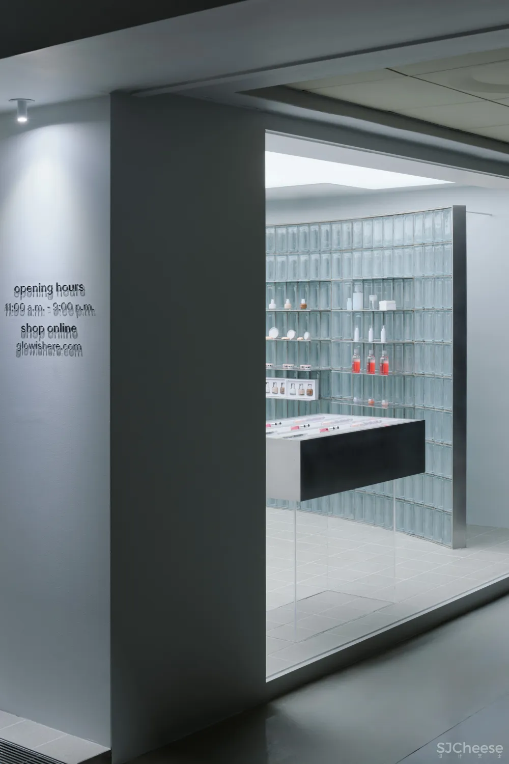 20250306165613558 Glass Act:Indiesalon 在首尔的水晶零售体验